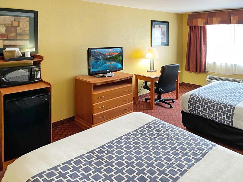 Hutchi Bell Hotel South Hutchinson Ngoại thất bức ảnh